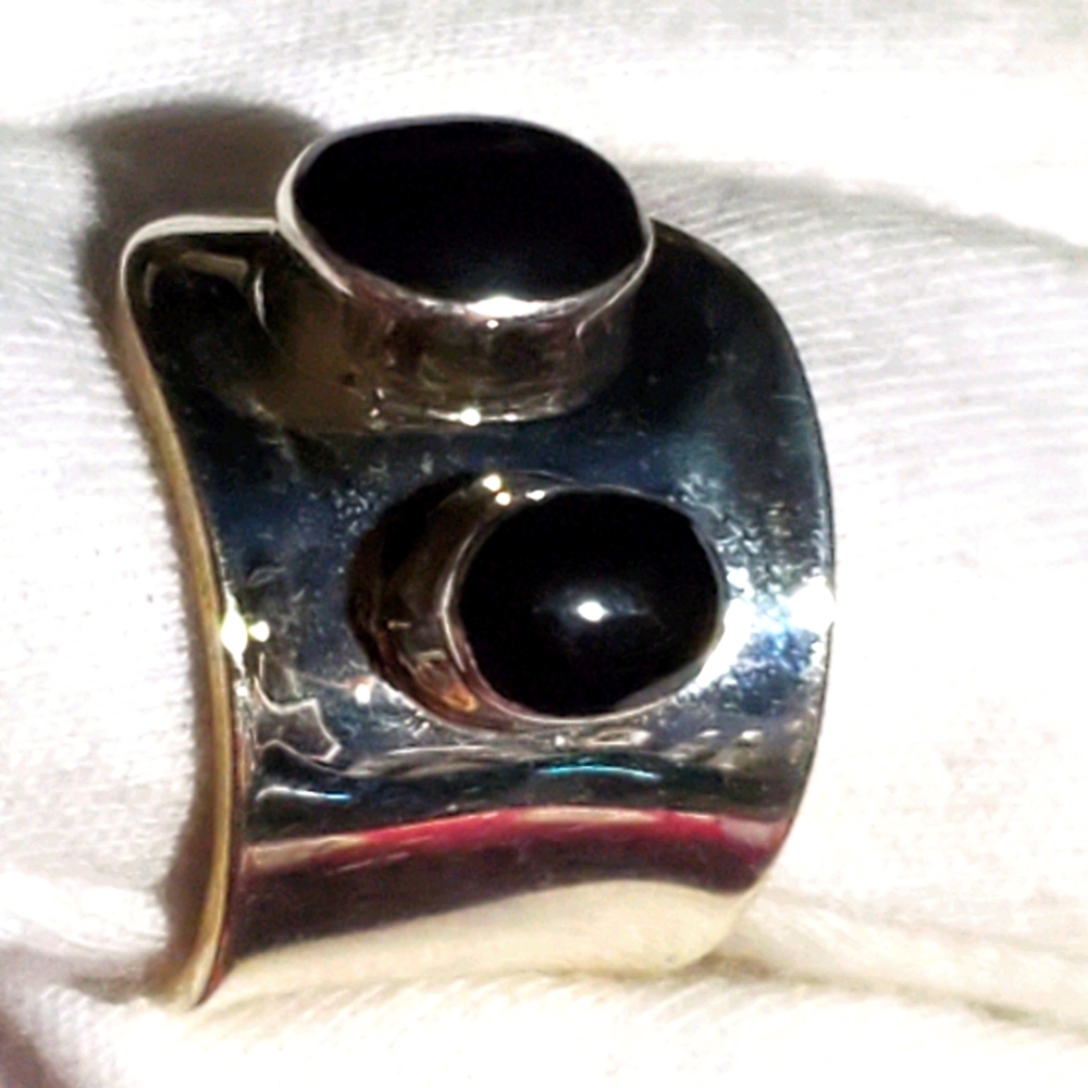 Sterling Silver Ring Size 8